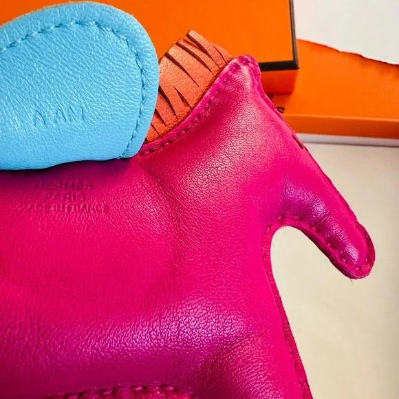 100% Authentic Hermes Rodeo MM charm - Picture 4 of 5